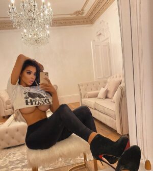 Chloe Khan Instagram - A͓̽ w͓̽a͓̽s͓̽t͓̽e͓̽d͓̽ l͓̽i͓̽f͓̽e͓̽ i͓̽s͓̽ w͓̽o͓̽r͓̽s͓̽e͓̽ t͓̽h͓̽a͓̽n͓̽ d͓̽e͓̽a͓̽t͓̽h͓̽