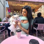 Chloe Khan Instagram - Everything is superstar 🌟 🌸 Elan Cafe Knightsbridge