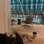 Chloe Khan Instagram - Switched off for a week and spent it here in my members club . Had such a crazy extended Xmas and new years which was incredible but it’s so good to be back in my gym detoxing and getting back on track . Starting 75hard challenge again on 1st February so until then just getting back in to training and recuperation . Hope everyone’s having a blissful start to the year . Sending all the love to everyone xx 🤍 not bothering with makeup and stuff at the min , just trying to get my skin right 🤍 Belgravia, London