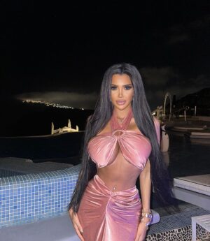 Chloe Khan Instagram - Santorini nights🌙