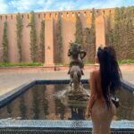 Chloe Khan Instagram - 🐎 My tastes are simple , I’m easily satisfied with the best 🏆 Selman Marrakech