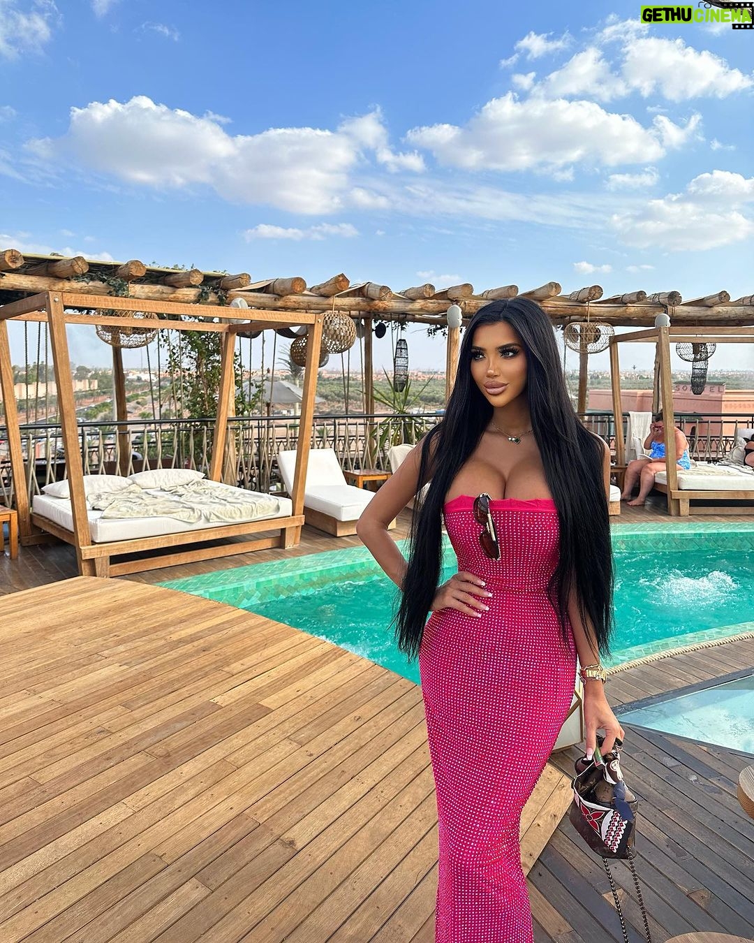 Chloe Khan Instagram - Good night from Marrakesh , what city you in now ? Nobu Marrakech