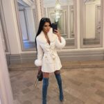 Chloe Khan Instagram - Hello Paris 🇫🇷 it’s been a while Plaza Athenee Paris