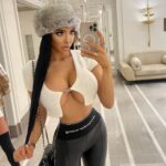 Chloe Khan Instagram - 🐿 Best spray tan of my life by @beautyavenue.1 Hôtel de Paris Monte-Carlo