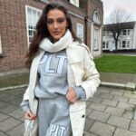Chloe Veitch Instagram - Start the year as you mean to go on 🫶🏽@prettylittlething ps. also why does it look like I’ve got no fingers and the second picture😭😭🤣🤣