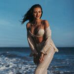Chloe Veitch Instagram – I feel Bonita x