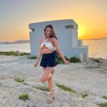 Chloe Veitch Instagram – Sunset chaser ⛅️ Valletta, Malta