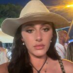 Chloe Veitch Instagram – What my night consisted of. Sausage. Sweat & sore feet