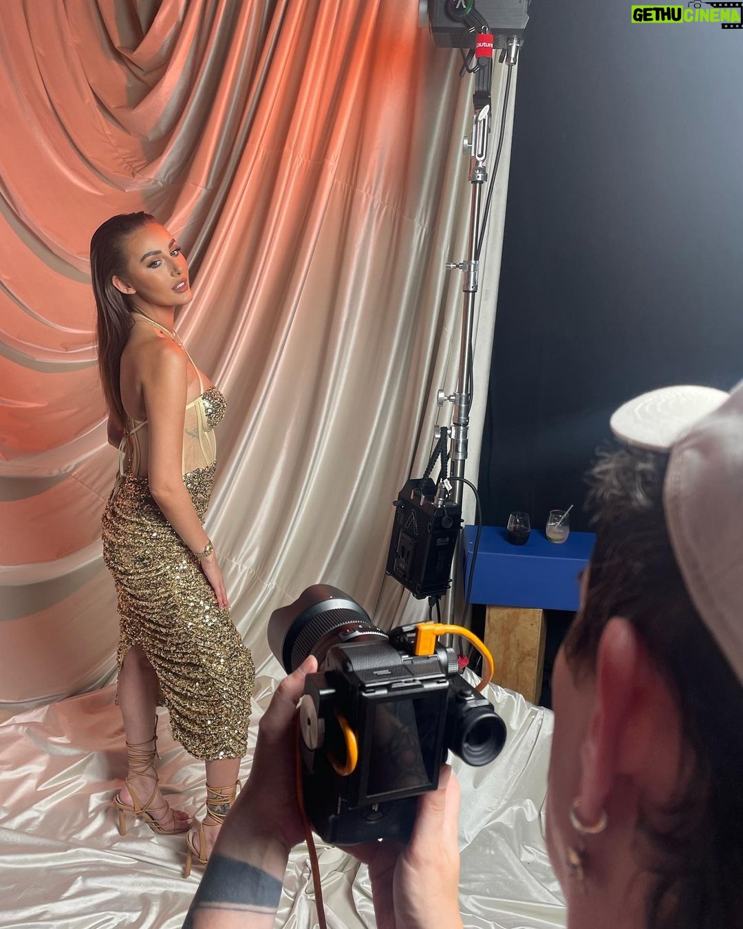 Chloe Veitch Instagram - Busy being the best version of me🦋