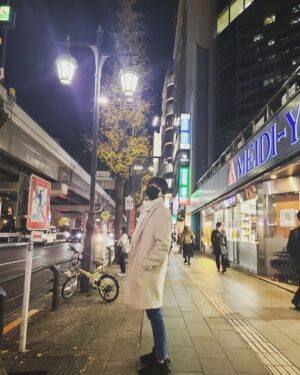 Cho Kyu-hyun Instagram - 2023년 또 열심히 달리려고 
잘 쉬다 왔어요^^ 
많이 만나자!! 보고싶어요!!!!!

今度の 連休に
良く 休んできました。
3月、あなたに
会いに行くんですが
ちょっと 元気で
待っていてください
いつも　ありがとう😊