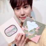 Cho Kyu-hyun Instagram - 앨범 색감이 넘 이쁘군여.. 애월리에서 너를 만나러 가는 그게 좋은거야^^ #애월리 #그게좋은거야 #너를만나러간다