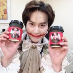 Cho Kyu-hyun Instagram - 만족이 보장 된 쇼!! 웃는남자 (The Man who laughs). 규윈플렌 막공 무사히 끝냈습니다^^ 2개월간 함께 달려주신 관객여러분들 정말 감사드립니다..! 사랑합니다^^ 서포트 잘 마셨습니다! 아쉬운 분들은 규티비로 규윈플렌 보러 모이세요 #웃는남자 #규윈플렌 #규윈플렌막공 #가지마 #평생함께하자고했잖아 #규티비