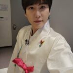Cho Kyu-hyun Instagram - 2023년 새해가 밝았어요!! 이제는 점점 시대에 뒤쳐져 가고있는 것 같기도 하지만 그냥 뭐든 열심히 해서 새로운 모습도 많이 보여드릴게요!! 항상 옆에서 응원해 줘서 고맙고 늘 고맙고 사랑합니다 Happy New year^^ 新年快乐！ アケオメー 새해 복 많이 받으세요-!! #happy_kyu_year