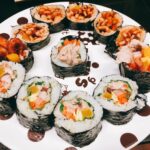 Cho Kyu-hyun Instagram - 김밥을 만들어 보았어요.. 안에 재료들이 자꾸 빠져나와서 승질나요.. #김밥만들규 #맛있규 #다이어트망해써 #불어묵김밥 #참치마요김밥