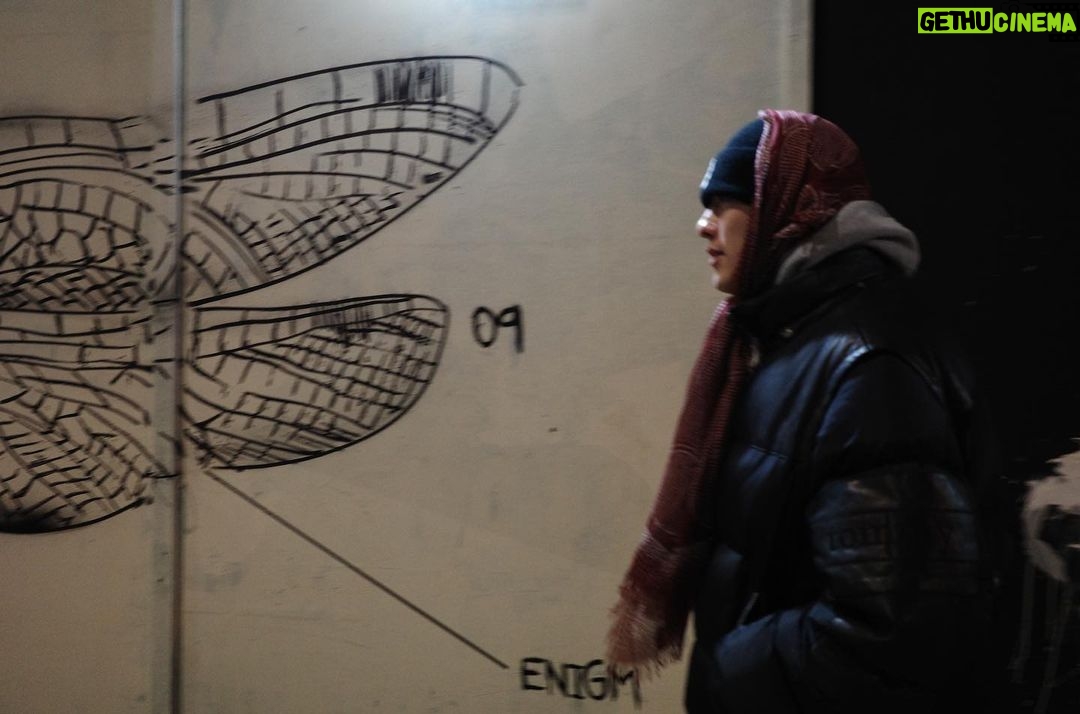 Cho Seung-youn Instagram - Don’t look back in anger