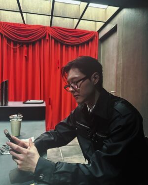 Cho Seung-youn Instagram - Bye 2023 Hi 2024