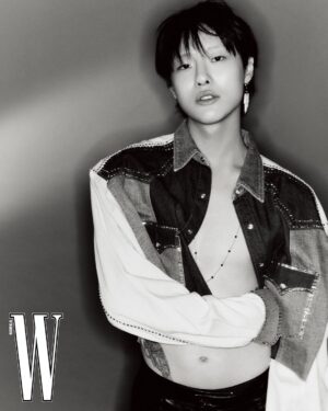 Cho Seung-youn Instagram - @wkorea