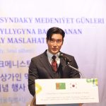 Choi Si-won Instagram - 21세기는 문화의 세기라 불리울정도로 문화의 중요성은 더욱 확대되고 있으며, 한 국가의 국격과 브랜드 이미지에도 커다란 역할을 합니다.   앞으로 양국가의 문화, 경제 교류가 더욱 활발해지고, 양국간의 관계가 앞으로 더욱 돈독해지길 기원합니다. 투르크메니스탄 사절단의 대한민국 방문을 진심으로 환영합니다.