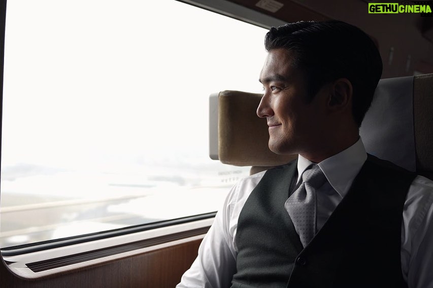 Choi Si-won Instagram - 광주 비엔날레가 세계적으로 더 굳건한 세계인들의 축제가 될 수 있도록 홍보대사로서 맡은 소임을 최선 다하겠습니다. 👀 @gwangjubiennale