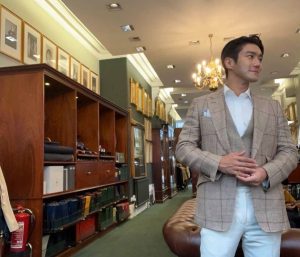 Choi Si-won Instagram - To be determined, but likely in London.