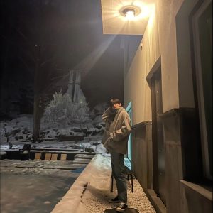 Choi Soo-bin Instagram - 새해 복 많이 받으세요!
무탈하고 즐거운 2024년이 되길