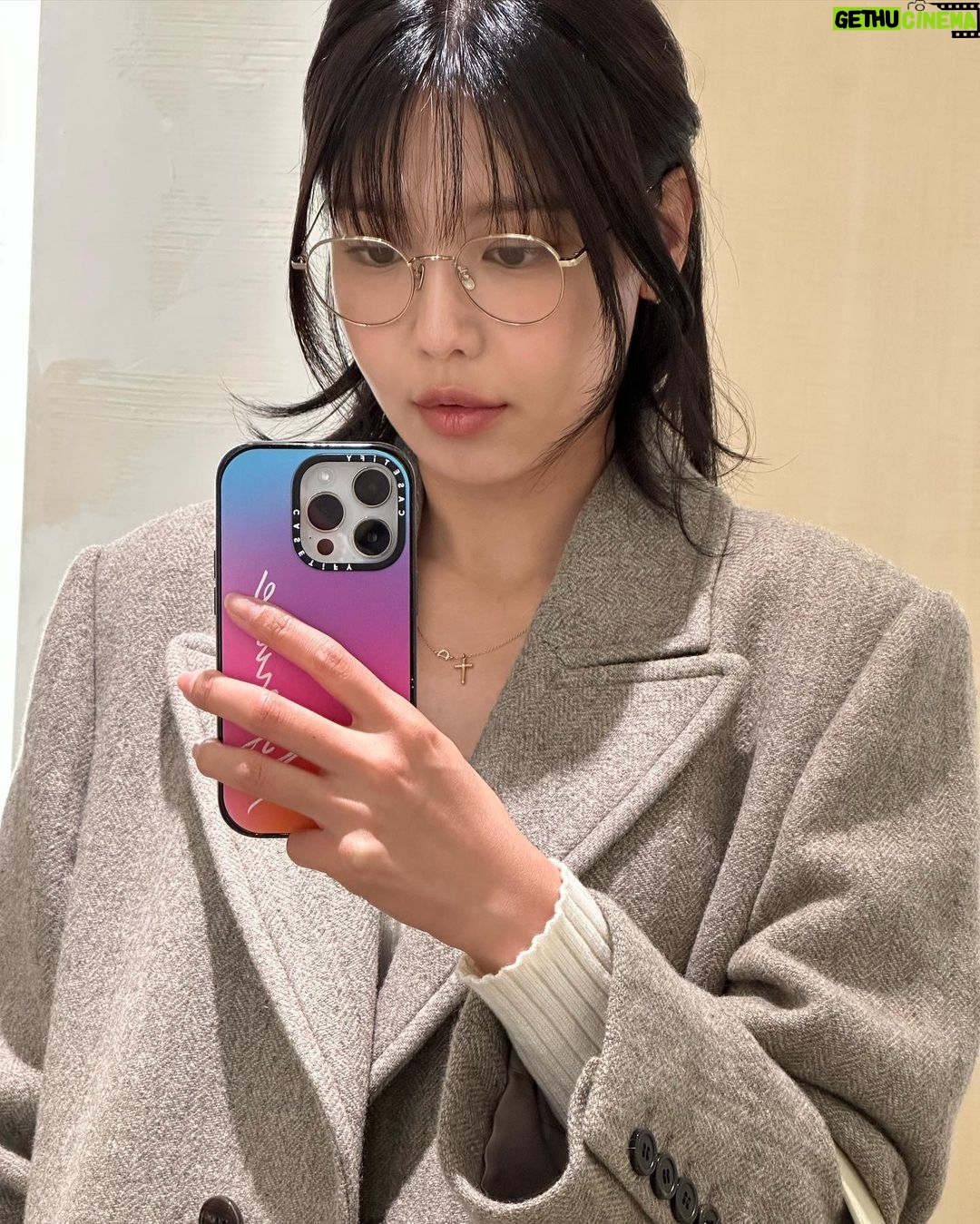 Choi Soo-young Instagram - 사각사각 소복소복 좋았는데🥶