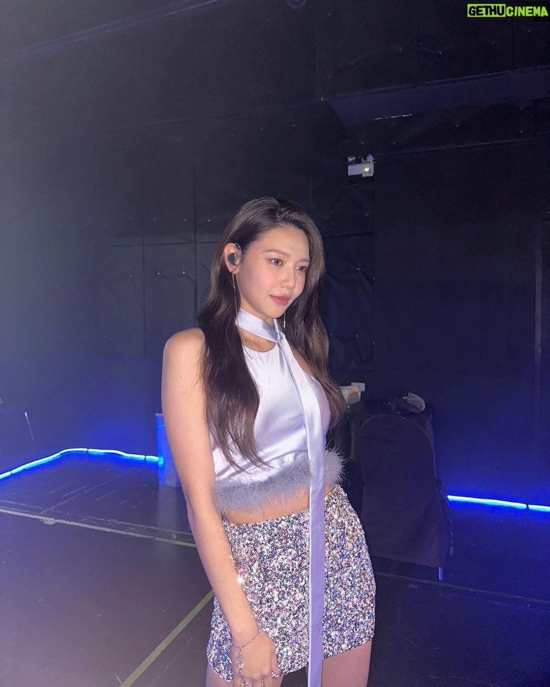 Choi Soo-young Instagram - ไอ้เราก็น่ารักซะด้วย ทีนี้โซวอนไทยก็ลำบากว้าวุ่นเลย 💓😤 #mymuseinbangkok #mymuse