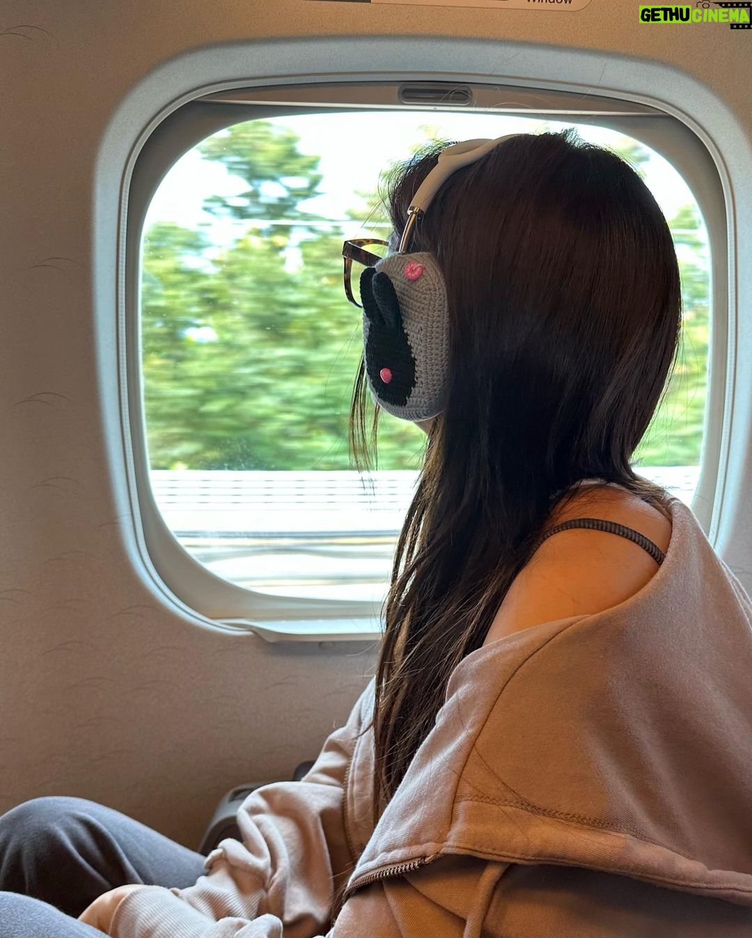 Choi Soo-young Instagram - 待たせてごめんね😢 また会いに来るよ。あの夏のある日の約束のように💗 #mymuseinJapan #mymuseinyokohama #mymuseinosaka