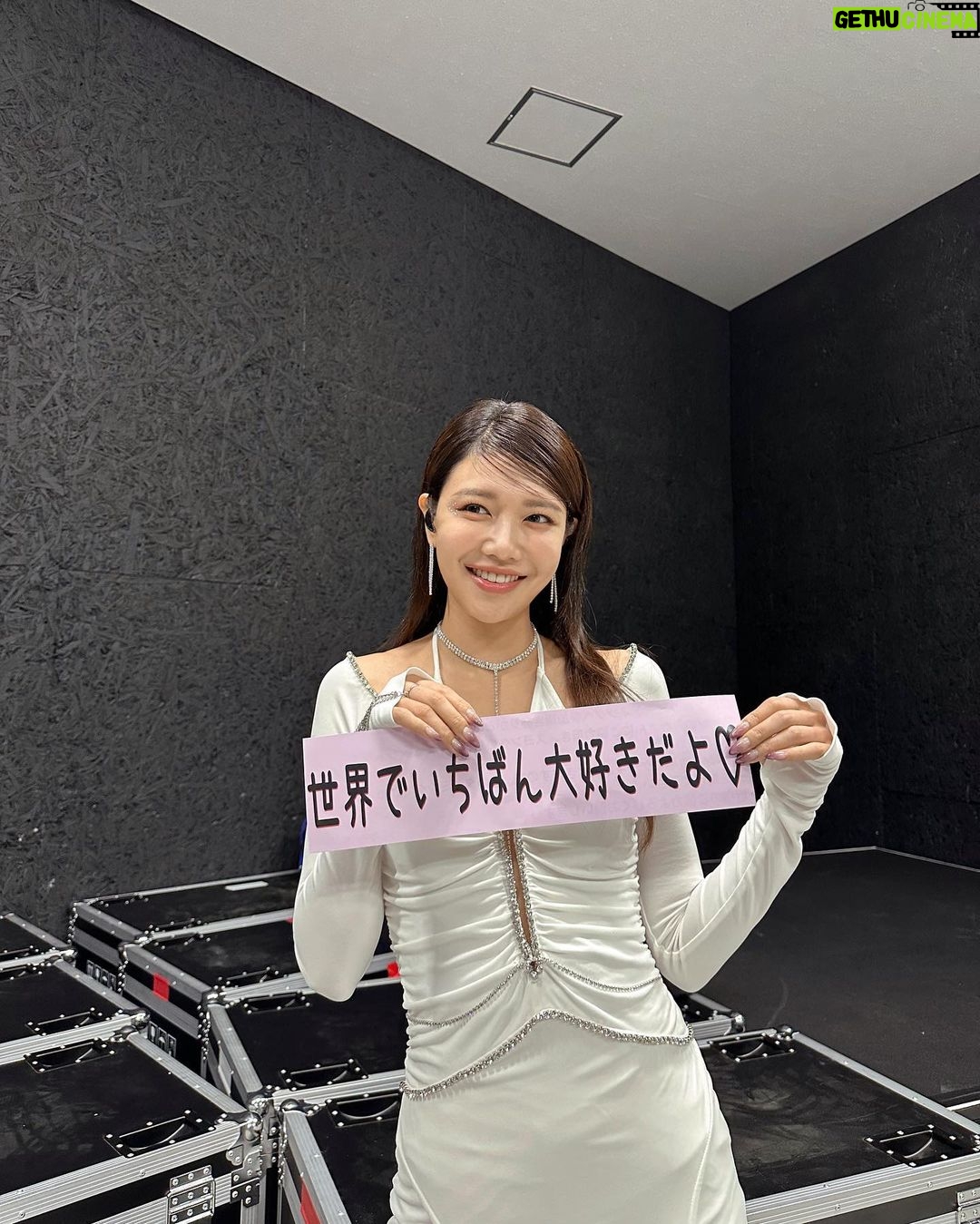 Choi Soo-young Instagram - 待たせてごめんね😢 また会いに来るよ。あの夏のある日の約束のように💗 #mymuseinJapan #mymuseinyokohama #mymuseinosaka