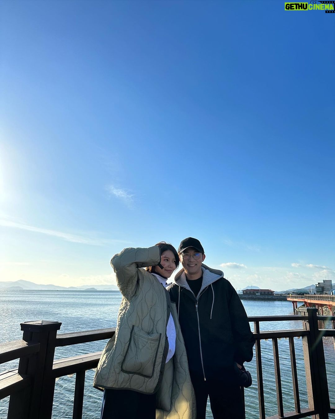 Choi Soo-young Instagram - 남남 없는 월화요일 😿 보고싶다아❤️