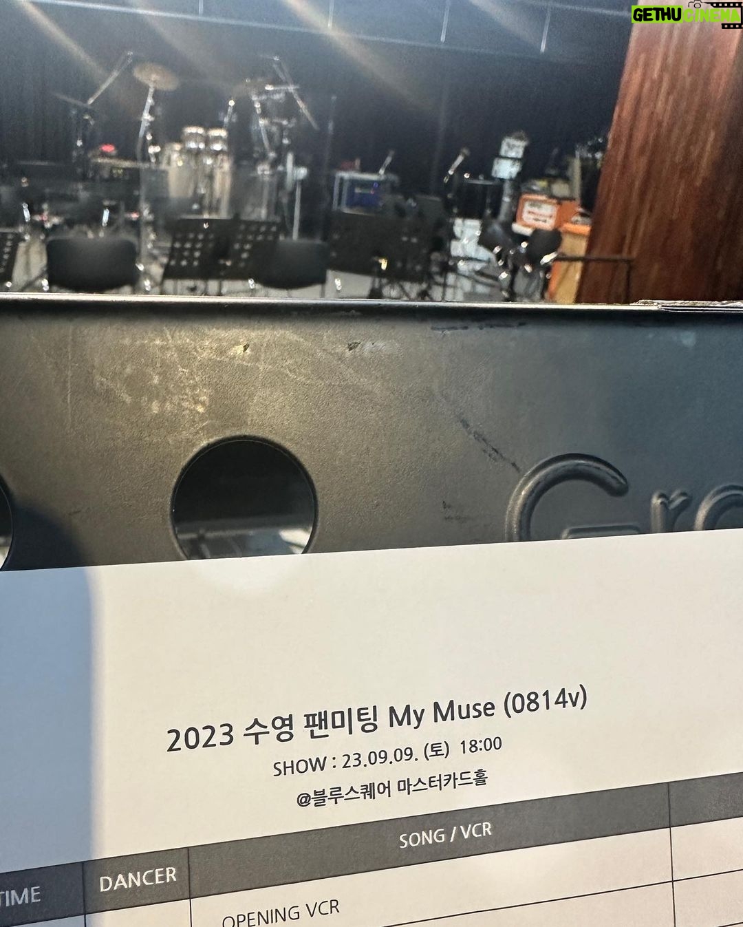 Choi Soo-young Instagram - 2 weeks untill #mymuse 💗