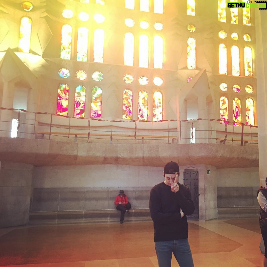 Choi Tae-joon Instagram - 아름답다.. Basílica de la Sagrada Família