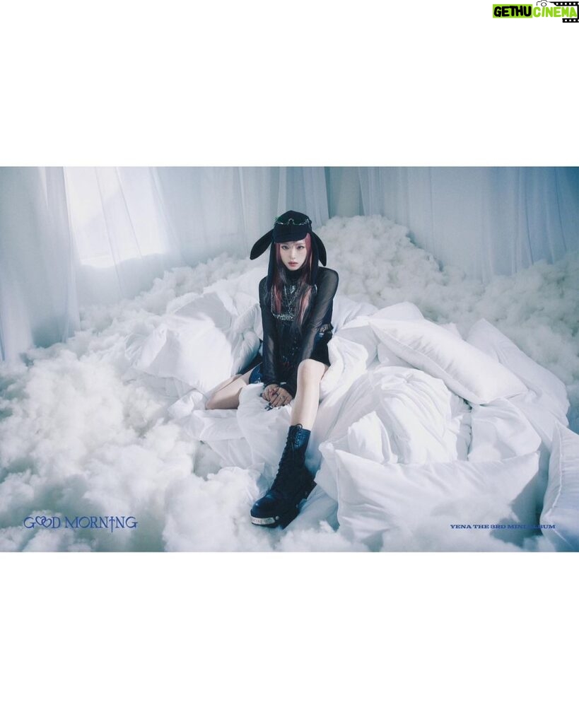 Choi Ye-na Instagram - GOOD MORNING☀️ CONCEPT PHOTO #1 3RD MINI ALBUM 2024.01.15 6PM (KST)