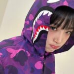 Choi Ye-na Instagram - 새해 복 많이 받으세요🧧 새해 킹 받으세요👑 Love war 들어주세요❤️‍🔥 감사합니다🙇‍♀️