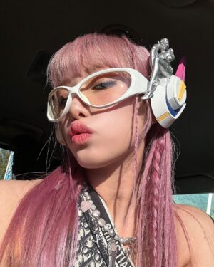 Choi Ye-na Instagram - CASS D.VA🍻🐰💙