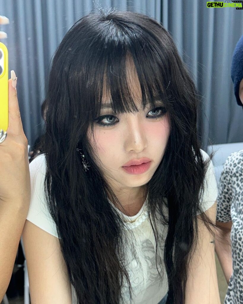 Choi Ye-na Instagram - XX??