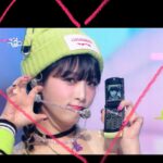 Choi Ye-na Instagram – 오늘의 SMARTPHONE📱
모토로라레이저💚
하두리st..★🧚🌟