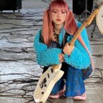 Choi Ye-na Instagram - JAPAN 2ndSingle DNA MV公開🎸♥️