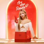 Chonnasorn Sajakul Instagram - Thank you to the iconic Limited Edition SK-II x Maison Kitsune Facial Treatment Essence for keeping my skin glowy and recharged at all times. This limited edition gift set is the perfect gift to treat yourself and loved ones this holiday season 🎁 #SKIIxMaisonKitsune #SKIIXmas #SKIILimitedEdition #ChargeUpYourBeauty #SKIIPartner Singapore