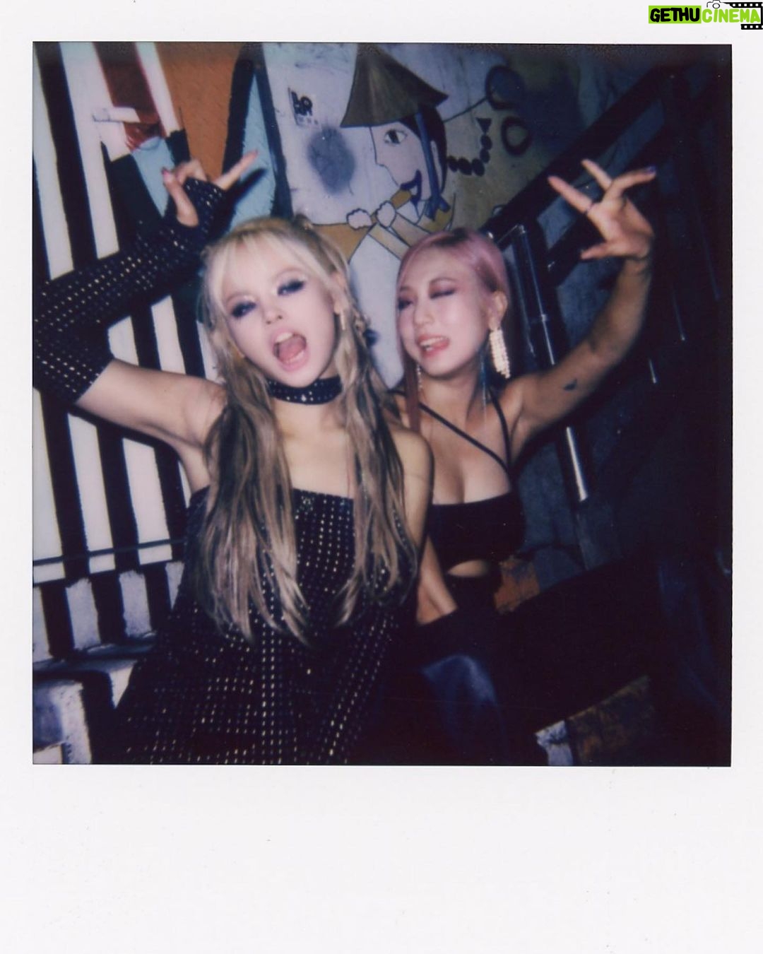 Chonnasorn Sajakul Instagram - I just wanted to say that I’ve been feeling so blessed to be able to make music and live the life I have. A lot of you have been with me for almost a decade and I’m just so so so grateful that you guys are still here. I’m so blessed to be given this chance to sing and make you guys happy through my work 🎶 Being able to work with @seung_monkey on Rowdy and @yyyyeeun on Nirvana Girl this past year was also such a blessing 💖 Another dream of mine is to bring the girls back together. I promise to try my best to make this dream come true, not only for me but for you guys too 🫶🏼 And since you’re already here, don’t forget to stream ROWDY for us! #Rowdy #Sorn #Seungyeon Seoul, Korea
