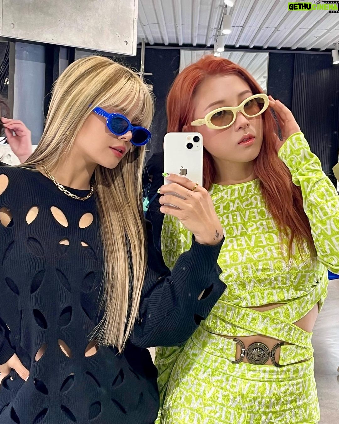 Chonnasorn Sajakul Instagram - Thank you for having us @gentlemonster 🤍 Seoul, Korea