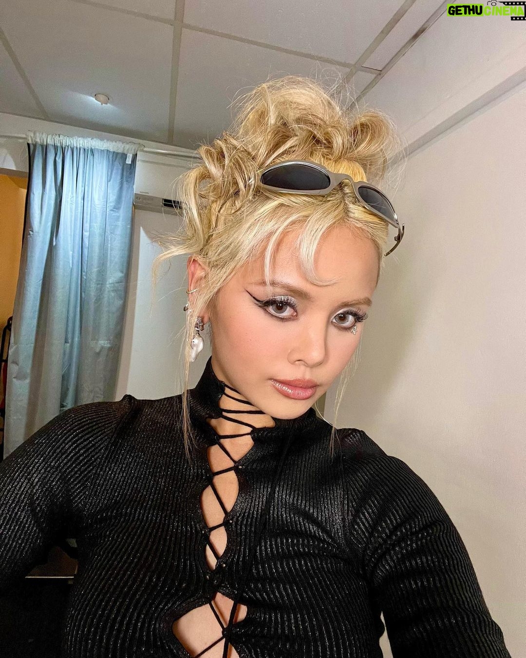 Chonnasorn Sajakul Instagram - don’t know if you noticed but I have a new song lol