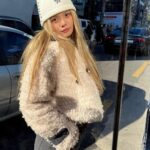 Chonnasorn Sajakul Instagram – 겨울이 왔네 ❄️ Seoul, Korea