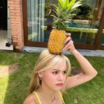 Chonnasorn Sajakul Instagram - Thanks for the pineapple 🍍 The only problem is… I don’t think I know how to cut open this 😂 Bali, Indonesia