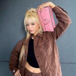 Chonnasorn Sajakul Instagram - I carry the courage to be authentic #InMyTabby @coach ❤️ #CoachNY