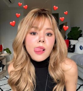 Chonnasorn Sajakul Instagram - my feed is getting a little toooooo pink… let’s take a quick break shall we 😂 i have more cute photos from the mv shoot, should I post those too or did you guys had enough? 😝