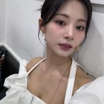Chou Tzu-yu Instagram - 🌺