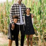 Chris Bosh Instagram - HAPPY BIRTHDAY 🎂🎉 to my girls! Trinity turning 13 and Dylan turning 8! Love you both so much ♾❤️ #BoshFamily