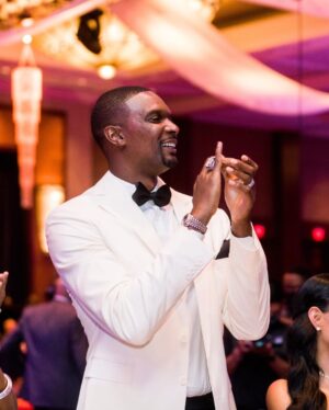 Chris Bosh Instagram - What a night. And the orange jacket fits just right. 

Honored to receive my @hoophall ring and jacket tonight beside some legends of the game. Big speech tomorrow. Can’t wait. #BoshHoF #21HoopClass