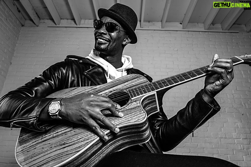 Chris Bosh - 5.4K Likes - Re-invention is always a word I’ve used throughout my career as a ball player. Now I’m using those same values in my life to be the best I can be in music. Read about my 🎵 journey in in my latest @austinchronicle article now. Link in Bio! Cc: @daddyjackrecords